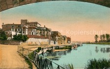 Cognac Charente Les quais devant les Chais Martell