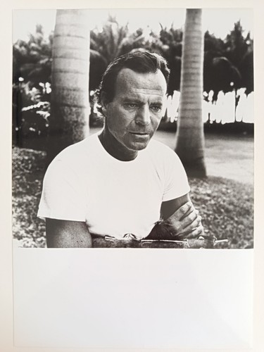Julio iglesias helmut newton - -,
