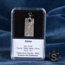 Ein Anhänger Meteorit Aletai Eisenhaltiger Typ IIIE-an China