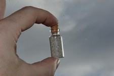 Strandsand in der Flasche 3,5