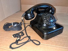 M 19) Altes schwarzes Telefon