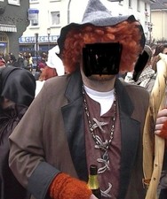 Räuber Hotzenplotz Hut mit roten Haaren und Oberteil-Hänger ca. 48-54 Herren 