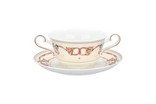 Suppentasse mit untere - suppentasse,