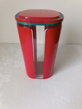 Tupperware Skyline 2,4 L Rot