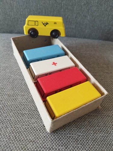 Ddr holz autos - 5,