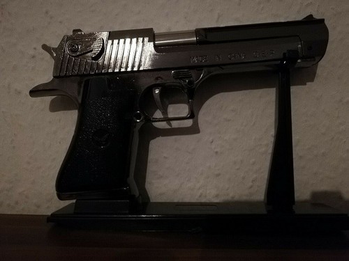Feuerzeug pistole dekoration - pistole,