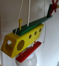 Jungen Flugzeug-Lampe