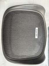 Herman Miller Aeron B Größe