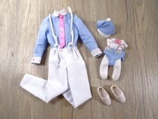 Vintage Barbie Heart Family