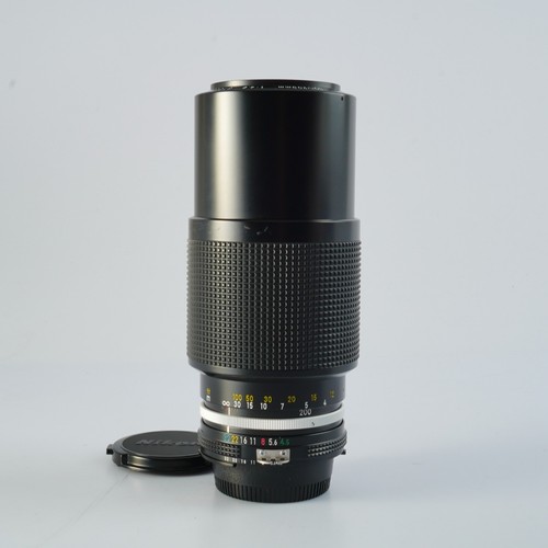 Nikon zoom nikkor 200mm - ai,