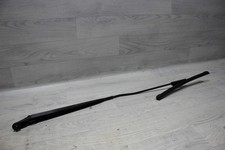 Wischerarm vorne rechts