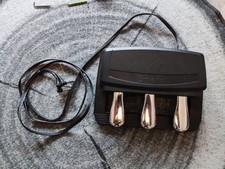 Roland RPU-3 | Piano-Pedal für Digitalpianos und Keyboards diverser Hersteller