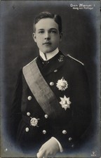 Ak Manuel II., König von Portugal, Portrait in Uniform, Orden - 4618688