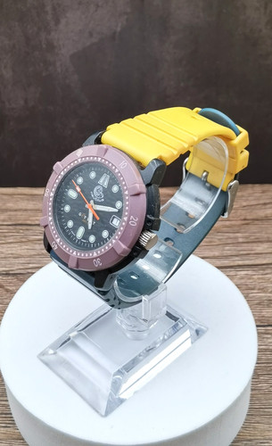 Vintage nautilus wr200 swiss - nautilus,