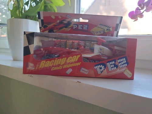 Pez spender rennwagen - pez-spender,