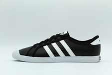 adidas *originals* Adria Low