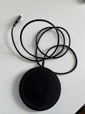 Indirekte Ladestation mit USB Kabel
