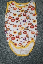 20🌺 Baby Body kurzarm