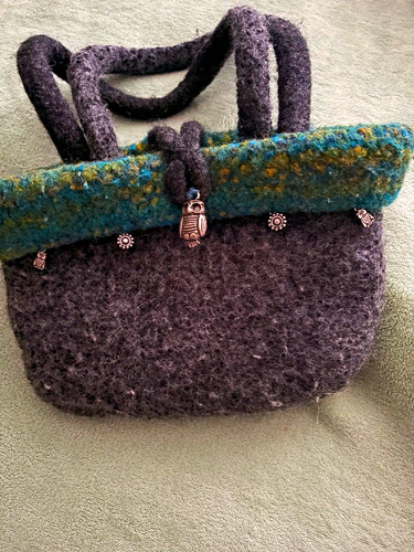 Handgestrickte filz handtasche - handgestrickte, filz-handtasche