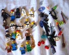 Kleines Paket Lego Legomännchen Trinkbecher Superman Schleich