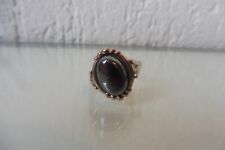 schöner ,alter Ring   ,   925 Silber  mit anthrazit-glänzendem Stein