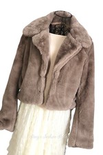 Kurze Kunstfelljacke/