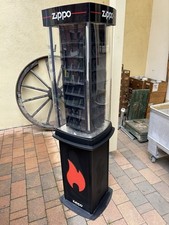 Zippo  Feuerzeug Vitrine 96er Integrierter Rotationsmotor mit Beleuchtung