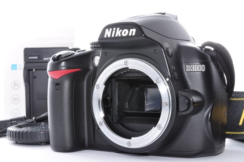 Near mint nikon d3000 body - mint],