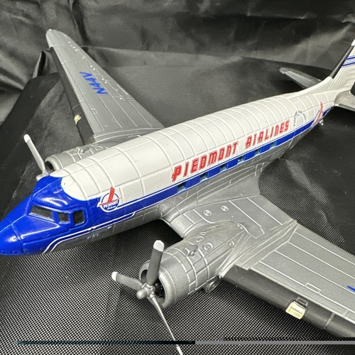 Ertl prestige series douglas - prestige,