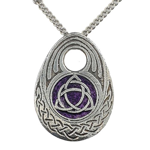 Triquetra oval anhänger - oval,