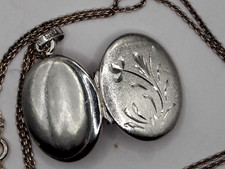 JUGENDSTIL-MEDAILLON-DIAMANTISIERT; 835er SILBER;L2,8cm,B1,9cm,KETTE 925,45cm