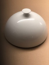 2 Porzellan-Clochen von