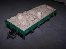 LGB Spur G, Niederbordwagen 4010 grün, Selten mit Ladung  (W04)