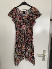H&M Kleid Rüschen Blumen Gr. 