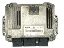 Motorsteuergerät Renault Megane Scenic 1.9 DCI 8200527725 Bosch 0281012589