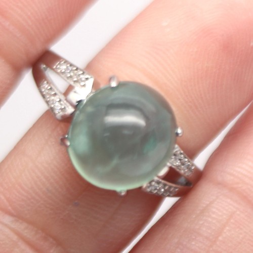 Grüner prehnit cabochon - cabochon, cz