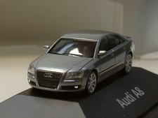 Herpa Audi A8, grausilber
