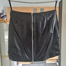 Echter Leder Rock Mini v. Crazy outfits schwarz US  Gr. 8 = S  durchgeh. RV