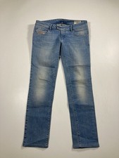 DIESEL NEVY STRAIGHT FIT Jeans