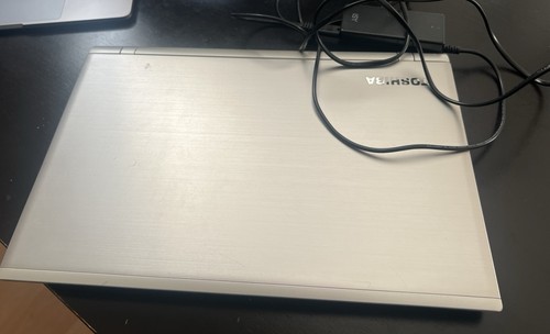 Toshiba satelite p50 - toshiba, c