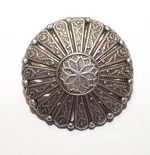 2 Trachtenknöpfe Mittelalter