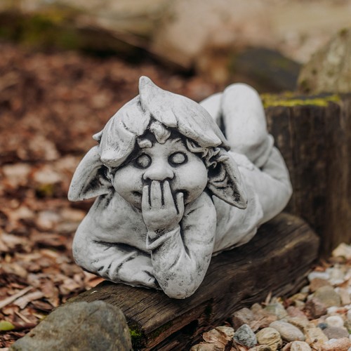 Gnom platze vor lachen wichtel - platze,
