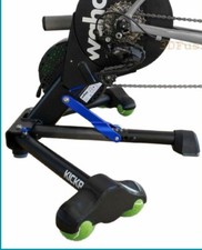 Wahoo KICKR Smart Rocker Füße, Tennisballfüße