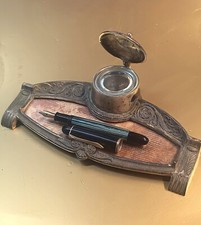 vintage Kolbenfüller Pelikan 140; 585er Goldfeder plus vintage Schreibtischset