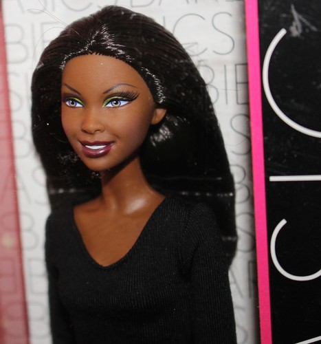 Barbie basics 2009 - basics,