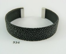 934) Rochenleder Armband 2 cm