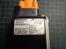 1 x Siemens Rollenhebel 3SE2 303-10