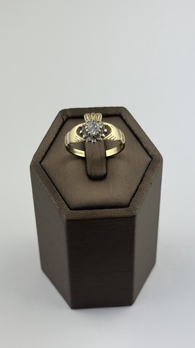 Claddagh ring gold cz - 9,