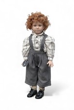 Ruth Treffeisen Puppe Junge