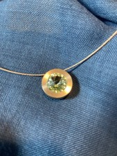 Halskette mit blau grünem Stein 